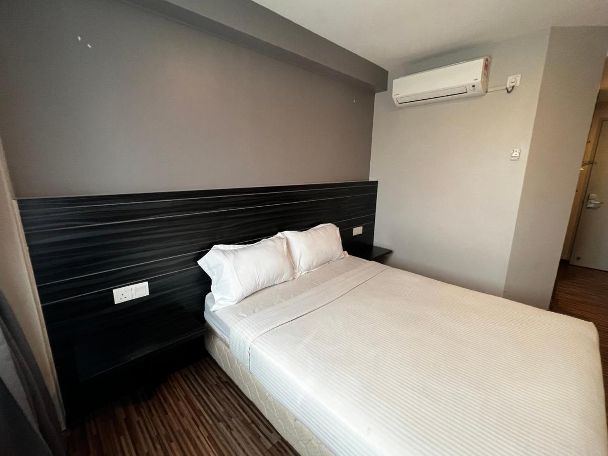 Signature Hotel Kuantan Exterior photo