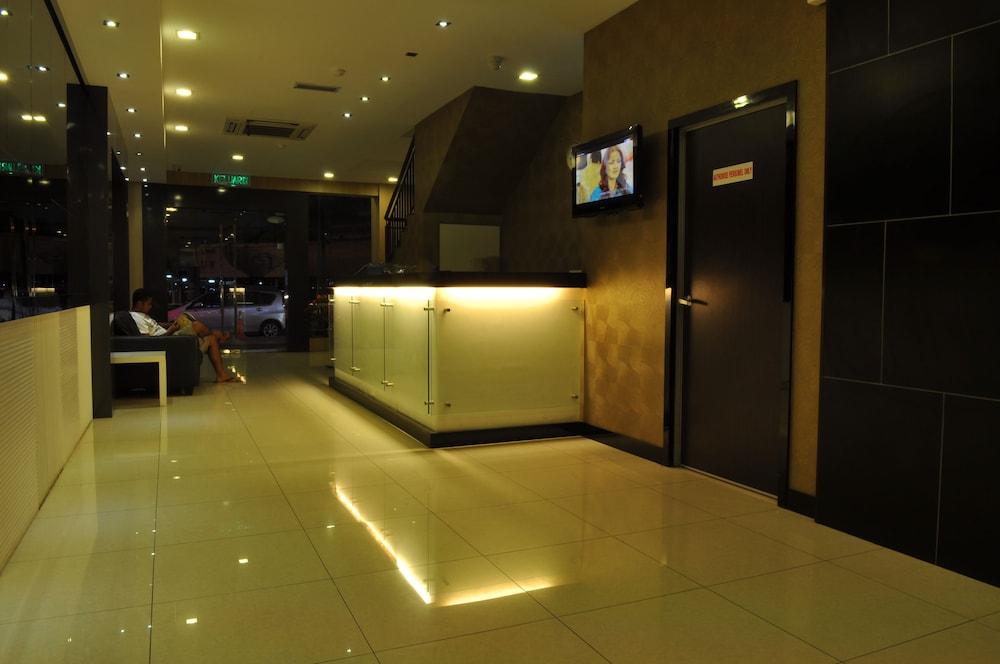 Signature Hotel Kuantan Exterior photo